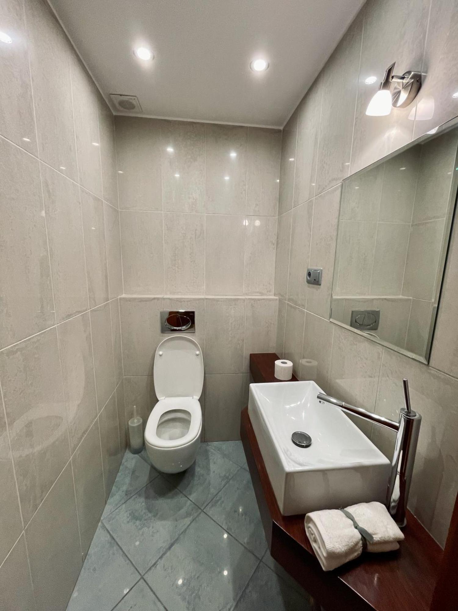 Apartamento Beautiful In Mokotow Near Krolikarnia Park 2 Varsovia